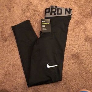 NWT Nike Pro Hyperwarm Winter Compression Pants Men’s Small